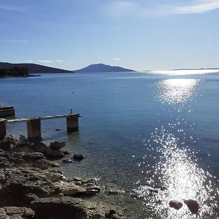 Pinezic * Martinšćica